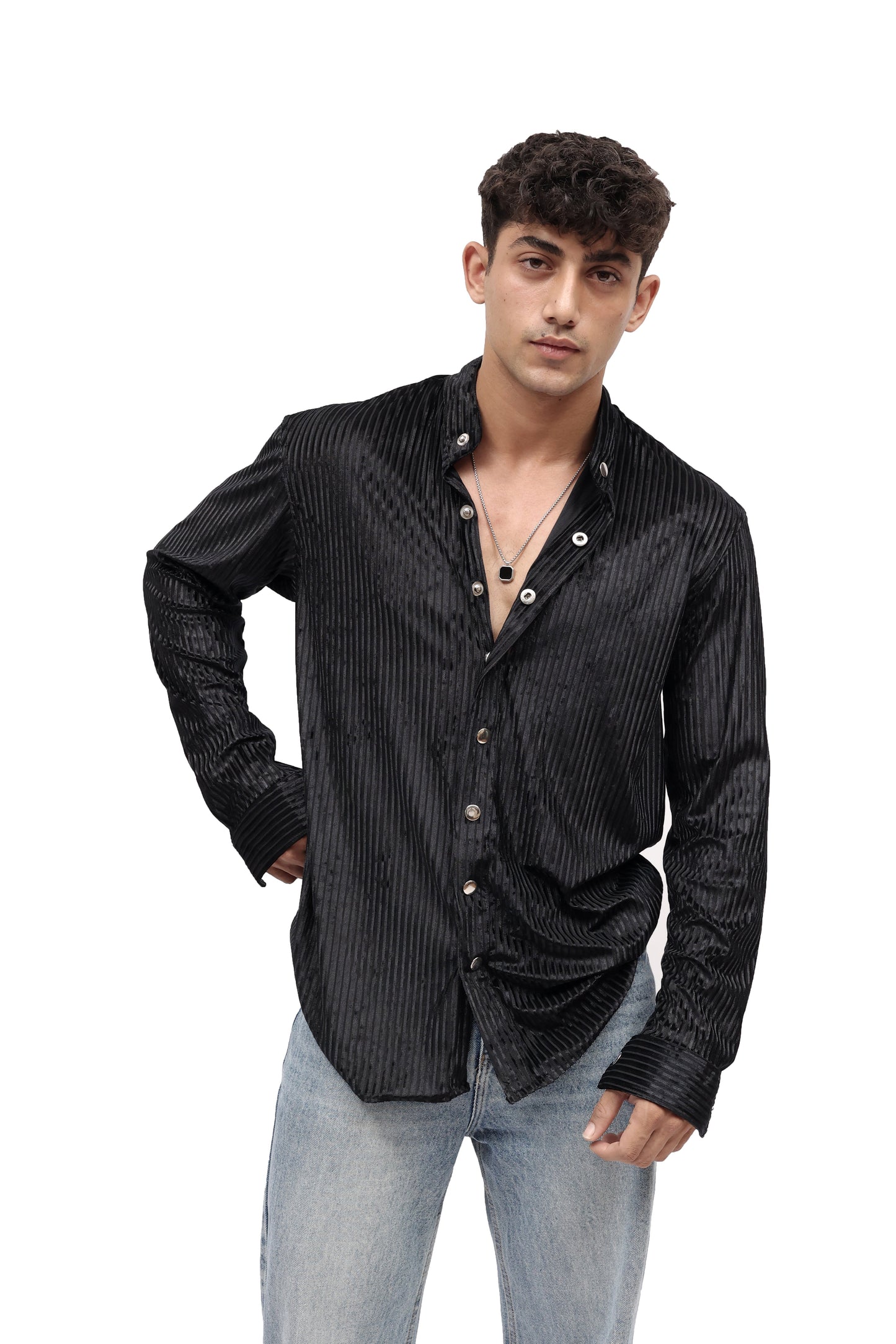 BOGSILA BLACK SHIRT