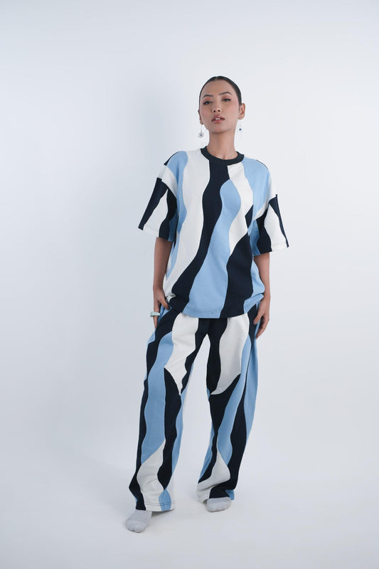 BOGSILA BLUE WAVY T-SHIRT
